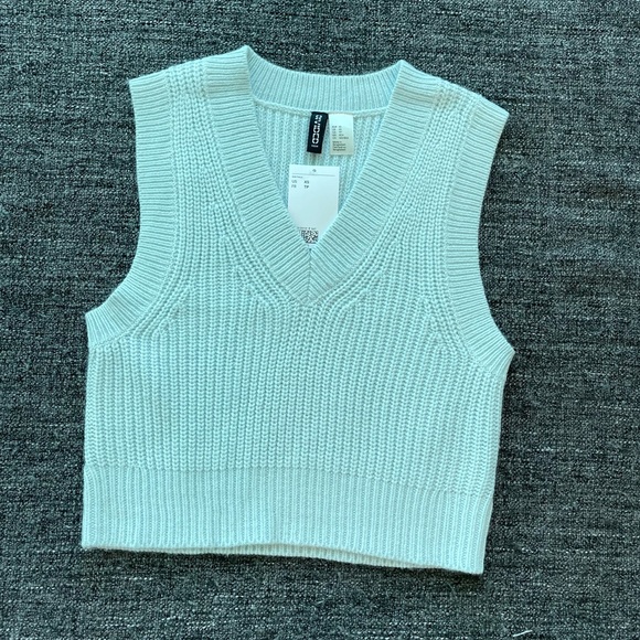 Baby Blue Cardigan - Picture 5 of 5